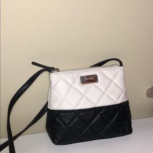 Nine West black and white block purse
